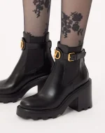 Valentino Vlogo Signature Calfskin Beatle 90Mm - Image 7